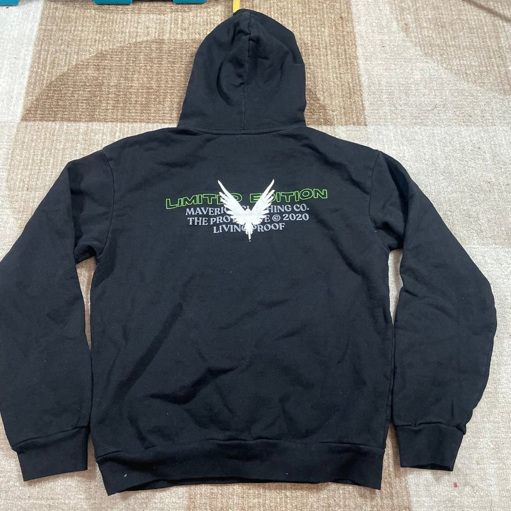 NEW MAVERICK CLOTHING BLACK HOODIE SZ MEDIUM M